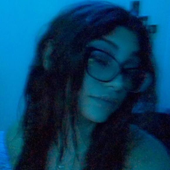 leahswift281